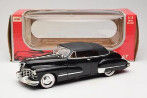 Cadillac Series 62 Negru Anson 1:18 30345 Metal - imaginea 8 din 8