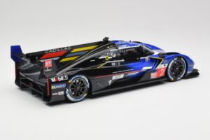 Cadillac V-Series.R LMDh #2 E. Bamber / A. Lynn / R. Westbrook Chip Ganassi Racing 24 Hours of Le Mans 2023 TopSpeed 1:18 TS0 - imaginea 2 din 5