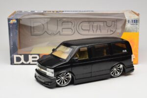 Chevrolet Astro Van Tuned Negru Jada 1:18 63122 Metal - imaginea 8 din 8
