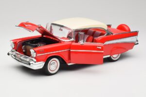 Chevrolet Bel Air Matador Roșu & India Fildeș Road Legends 1:18 92109 Metal - imaginea 2 din 8