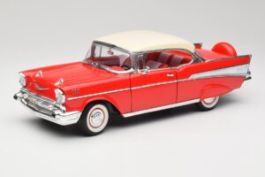 Chevrolet Bel Air Matador Roșu & India Fildeș Road Legends 1:18 92109 Metal