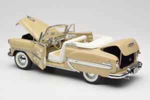Chevrolet Bel Air Cabriolet Crem Sun Star 1:18 1623 Metal - imaginea 5 din 8