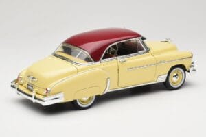 Chevrolet Bel Air Galben & Roșu Motormax 1:18 73111 Metal - imaginea 3 din 8