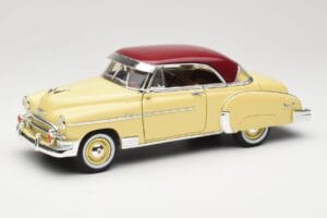 Chevrolet Bel Air Galben & Roșu Motormax 1:18 73111 Metal