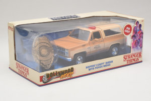 Chevrolet Blazer K5 Poliție Stranger Things Metals Diecast 1:24 31111-24 Metal - imaginea 2 din 3
