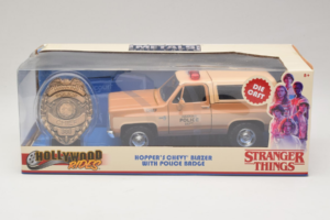 Chevrolet Blazer K5 Poliție Stranger Things Metals Diecast 1:24 31111-24 Metal