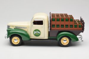 Chevrolet Brasseur Perrier Delivery Van Verde Solido 1:18 203243 Metal - imaginea 4 din 8