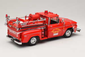 Chevrolet C-20 Fire Truck Sun Star 1:18 1383 Metal - imaginea 2 din 6
