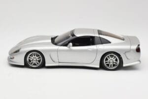 Chevrolet Callaway C12 Argintiu AUTOart 1:18 71011 Metal - imaginea 4 din 8