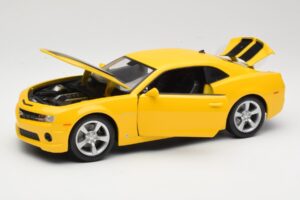 Chevrolet Camaro SS RS Galben Maisto 1:18 31173 Metal - imaginea 2 din 8