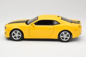 Chevrolet Camaro SS RS Galben Maisto 1:18 31173 Metal - imaginea 4 din 8