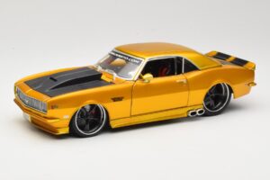 Chevrolet Camaro Z/28 Auriu Maisto 1:18 31066 Metal