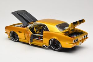 Chevrolet Camaro Z/28 Auriu Maisto 1:18 31066 Metal - imaginea 5 din 8
