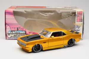 Chevrolet Camaro Z/28 Auriu Maisto 1:18 31066 Metal - imaginea 8 din 8