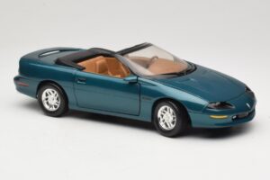 Chevrolet Camaro Z28 Cabriolet Verde American Muscle 1:18 7231D0 Metal - imaginea 6 din 8