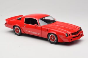 Chevrolet Camaro Z28 Yenko Turbo Z Roșu GreenLight 1:18 12999 Metal - imaginea 6 din 8