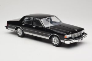 Chevrolet Caprice Negru MCG 1:18 MCG18113 Metal - imaginea 4 din 6