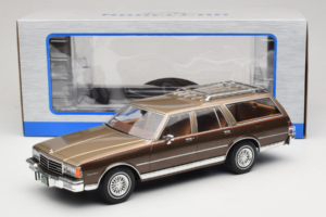 Chevrolet Caprice Estate Wagon Bej MCG 1:18 MCG18476 Metal - imaginea 6 din 6