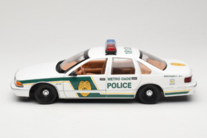 Chevrolet Caprice Metro Dade Poliție UT Models 1:18 21024 Metal - imaginea 4 din 8