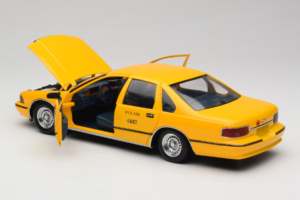Chevrolet Caprice Taxi NYC UT Models 1:18 180142095-O1 Metal - imaginea 5 din 8