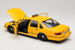 Chevrolet Caprice NYC Taxi UT Models 1:18 180142095 Metal - imaginea 5 din 8
