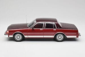 Chevrolet Caprice Roșu Metalizat MCG 1:18 MCG18361 Metal - imaginea 3 din 6