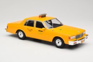 Chevrolet Caprice Galben Taxi MCG 1:18 MCG18038 Metal - imaginea 4 din 6