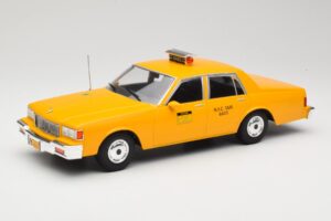 Chevrolet Caprice Galben Taxi MCG 1:18 MCG18038 Metal