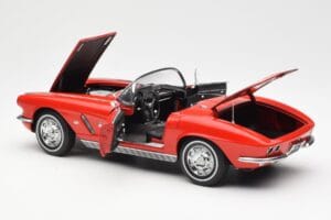 Chevrolet Corvette C1 Cabriolet Roman Roșu AUTOart 1:18 71102 Metal - imaginea 5 din 8