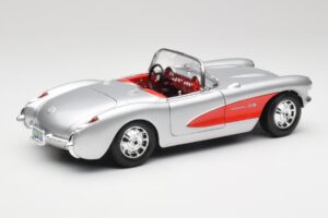 Chevrolet Corvette C1 Argintiu & Roșu Bburago 1:18 3024-M1 Metal - imaginea 3 din 8