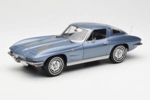 Chevrolet Corvette C2 Gri Albăstrui Metalic AUTOart 1:18 71182 Metal