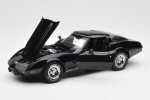 Chevrolet Corvette C3 Negru UT Models 1:18 21071 Metal - imaginea 2 din 8