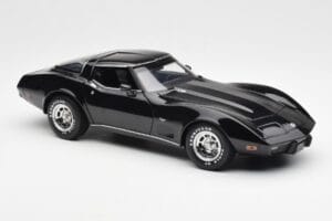 Chevrolet Corvette C3 Negru UT Models 1:18 21071 Metal - imaginea 6 din 8