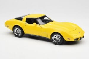 Chevrolet Corvette C3 Galben UT Models 1:18 21074 Metal - imaginea 6 din 8
