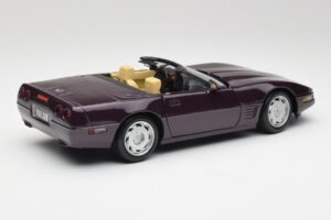 Chevrolet Corvette C4 LT4 Cabriolet Violet Metalic Maisto 1:18 50277 Metal - imaginea 3 din 8