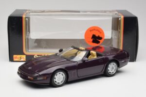 Chevrolet Corvette C4 LT4 Cabriolet Violet Metalic Maisto 1:18 50277 Metal - imaginea 8 din 8