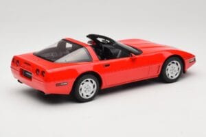 Chevrolet Corvette C4 Torch Red GT Spirit 1:18 GT537 Rășină - imaginea 2 din 6