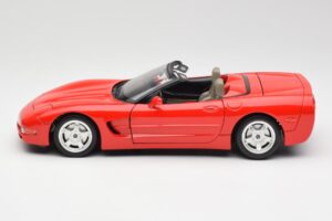 Chevrolet Corvette C5 Cabriolet Roșu Bburago 1:18 3076 Metal - imaginea 4 din 8