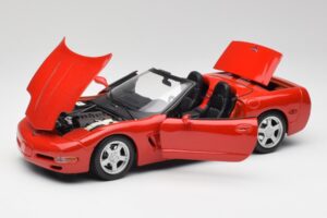 Chevrolet Corvette C5 Cabriolet Torch Roșu Maisto 1:18 50318 Metal - imaginea 2 din 8