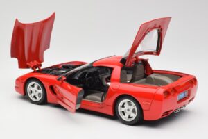 Chevrolet Corvette C5 Roșu Bburago 1:18 3066 Metal - imaginea 5 din 8