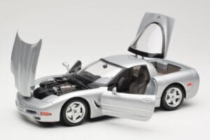 Chevrolet Corvette C5 Argintiu Bburago 1:18 3056 Metal - imaginea 2 din 8