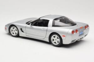 Chevrolet Corvette C5 Argintiu Bburago 1:18 3056 Metal - imaginea 7 din 8