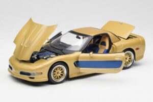 Chevrolet Corvette C5 Guldstrand Signature Edition Auriu Maisto 1:18 31657 Metal - imaginea 2 din 8