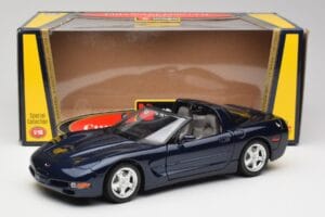 Chevrolet Corvette C5 Nassau Albastru Bburago 1:18 30166 Metal - imaginea 8 din 8