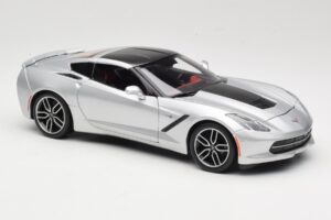 Chevrolet Corvette C7 Argintiu Maisto 1:18 38132 Metal - imaginea 6 din 8