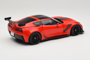 Chevrolet Corvette C7 ZR1 Torch Red IXO 1:18 18RDC243-FO Metal - imaginea 3 din 8