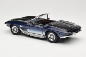 Chevrolet Corvette Mako Shark Albastru Închis UT Models 1:18 21061 Metal - imaginea 7 din 8
