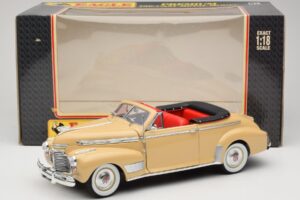 Chevrolet Deluxe Cabriolet Bej Eagle Collectibles 1:18 3022518 Metal - imaginea 8 din 8