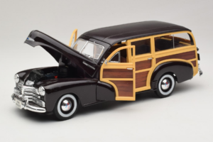 Chevrolet Fleetmaster Woody Negru Maisto 1:18 56043 Metal - imaginea 2 din 8