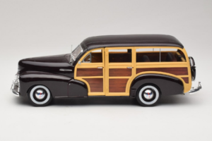 Chevrolet Fleetmaster Woody Negru Maisto 1:18 56043 Metal - imaginea 4 din 8
